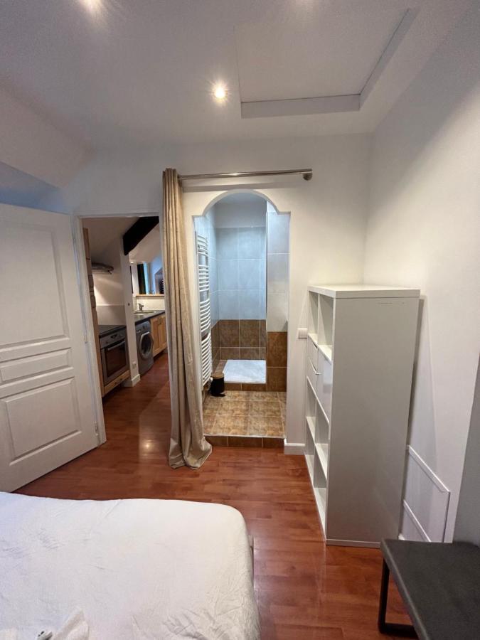 Rooftop - Cosy Flat Centre Senlis サンリス エクステリア 写真