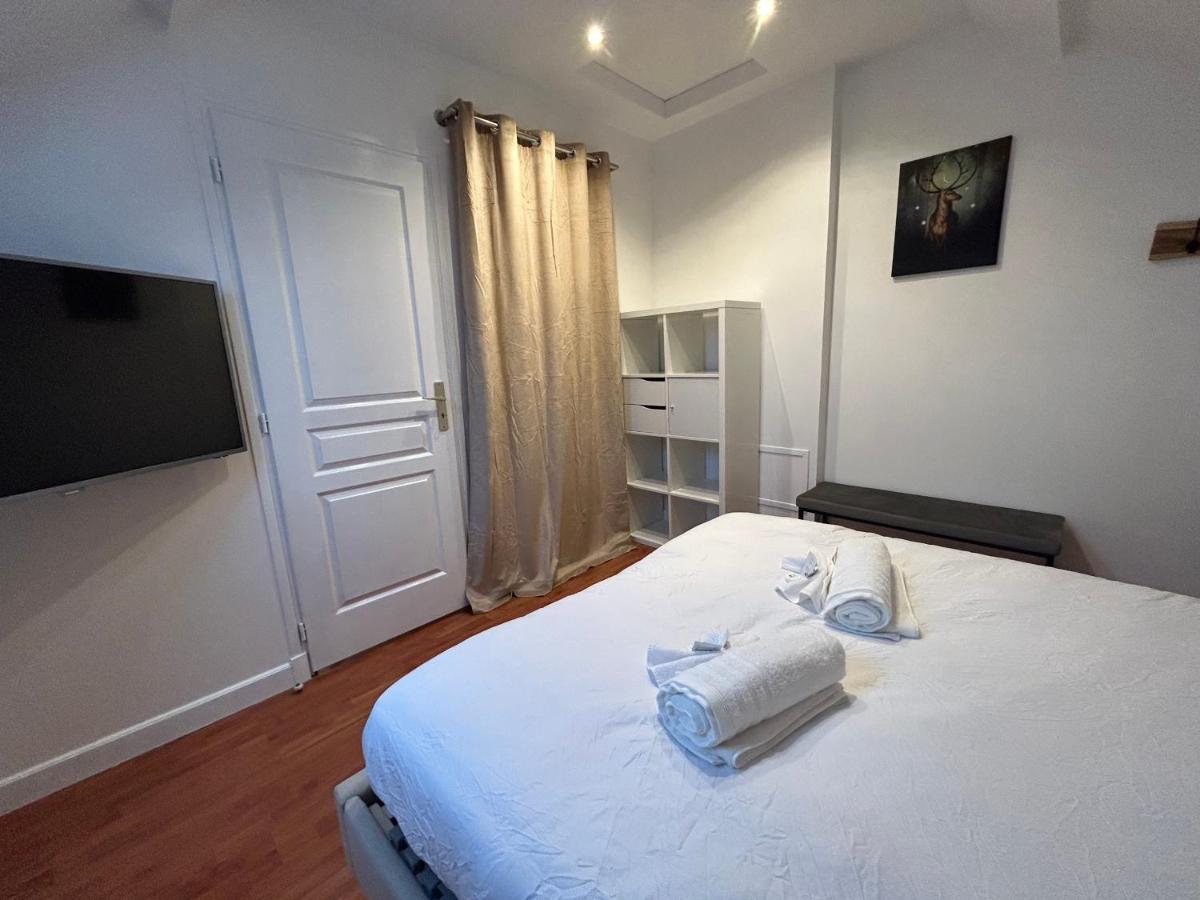 Rooftop - Cosy Flat Centre Senlis サンリス エクステリア 写真